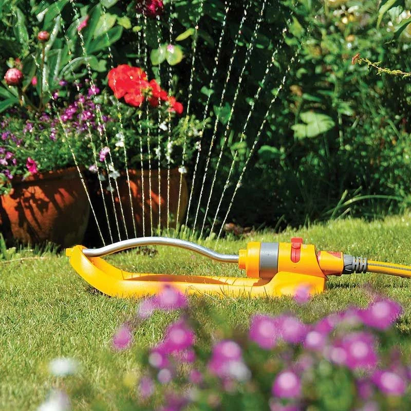 Hozelock - Rectangular Area Garden Sprinkler - 260m² 4 Hozelock - Rectangular Area Garden Sprinkler - 260m² - Image 2