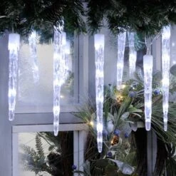 24 Colour Changing Icicle LED Lights On Clear Cable 17 24 Colour Changing Icicle LED Lights On Clear Cable -Watersi Degarden Centre Sales icicle blue white light2 web