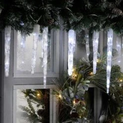24 Colour Changing Icicle LED Lights On Clear Cable 14 24 Colour Changing Icicle LED Lights On Clear Cable -Watersi Degarden Centre Sales icicle multi white light1 web